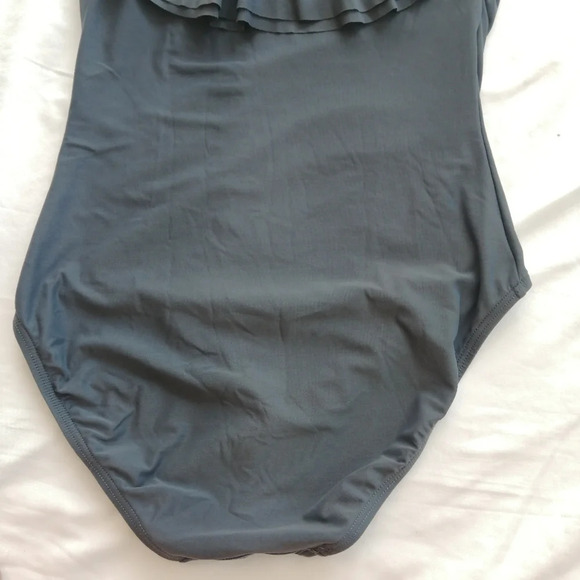 Michael Kors Off the Shoulder Ruffle One Piece Gray Bathing Swim Suit 8 - Picture 11 of 16